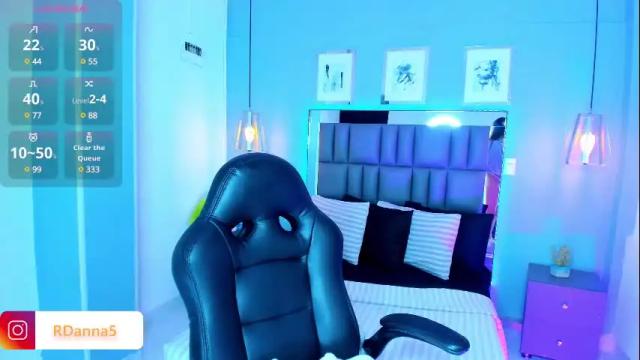 Image 2 of danna_roldann Stream on Chaturbate on 1 month ago