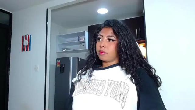 Image 3 of danna_schmidt23 Stream on Chaturbate on 15 months ago