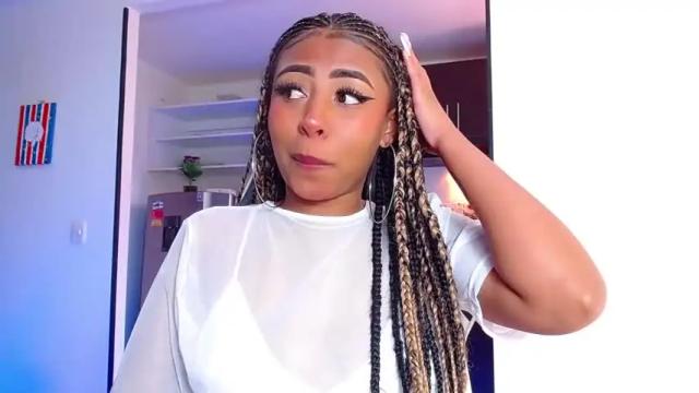 Image 2 of danna_schmidt23 Stream on Chaturbate on 15 months ago