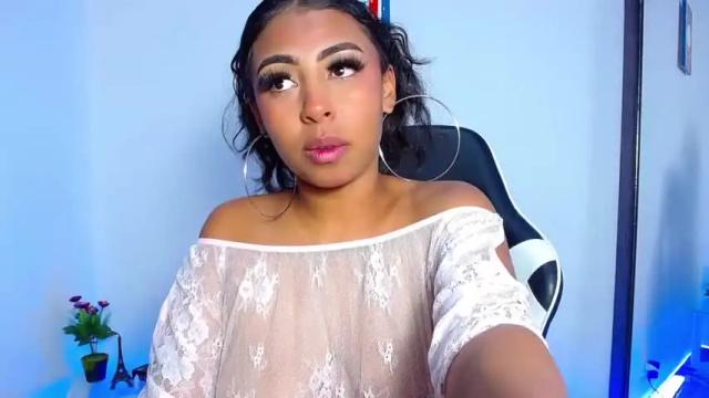 Image 12 of danna_schmidt23 Stream on Chaturbate on 14 months ago