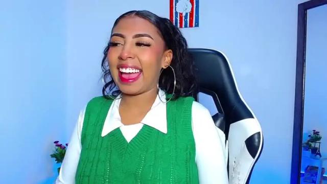 Image 3 of danna_schmidt23 Stream on Chaturbate on 13 months ago