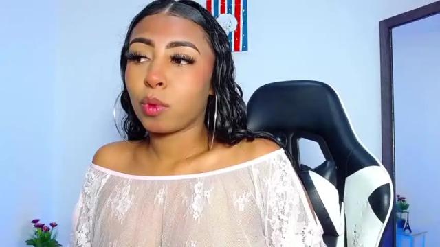 Image 4 of danna_schmidt23 Stream on Chaturbate on 13 months ago