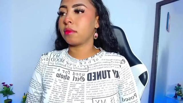 Image 2 of danna_schmidt23 Stream on Chaturbate on 13 months ago