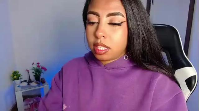 Image 3 of danna_schmidt23 Stream on Chaturbate on 29 days ago