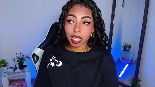 Image 3 of danna_schmidt23 Stream on Chaturbate on 27 days ago