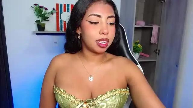 Image 3 of danna_schmidt23 Stream on Chaturbate on 2 months ago