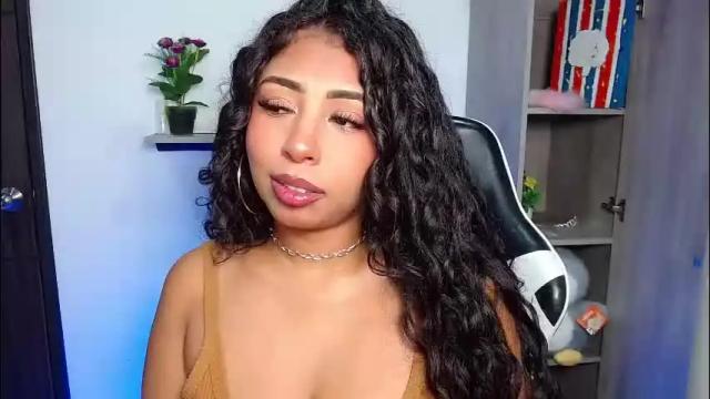 Image 11 of danna_schmidt23 Stream on Chaturbate on 27 days ago