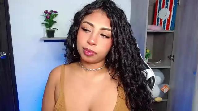 Image 12 of danna_schmidt23 Stream on Chaturbate on 27 days ago