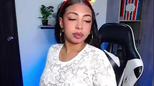 Image 3 of danna_schmidt23 Stream on Chaturbate on 11 days ago