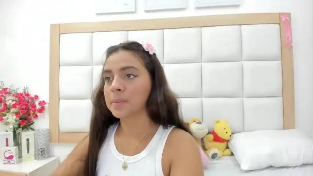 Image 2 of dannaaduran Stream on Chaturbate on 1 month ago