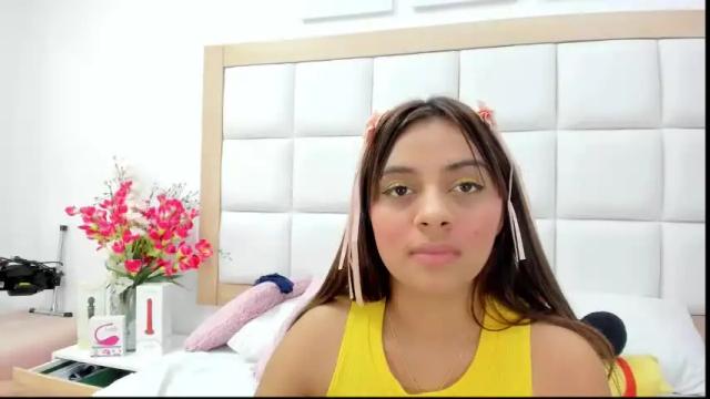 Image 7 of dannaaduran Stream on Chaturbate on 1 month ago