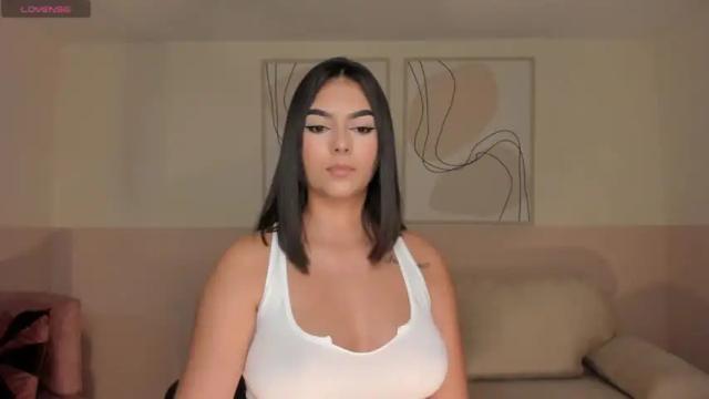 Image 4 of dannagibbs Stream on Chaturbate on 13 months ago