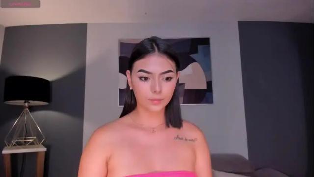 Image 12 of dannagibbs Stream on Chaturbate on 1 month ago