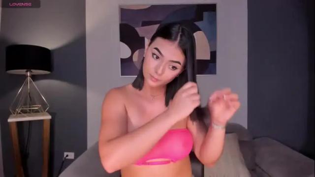 Image 8 of dannagibbs Stream on Chaturbate on 1 month ago