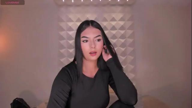 Image 8 of dannagibbs Stream on Chaturbate on 1 month ago