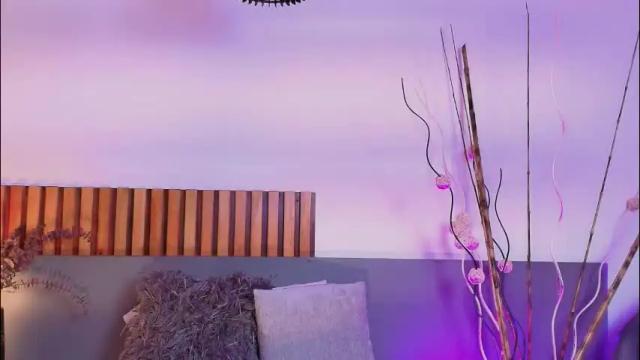 Image 4 of dannahadid Stream on Chaturbate on 5 months ago