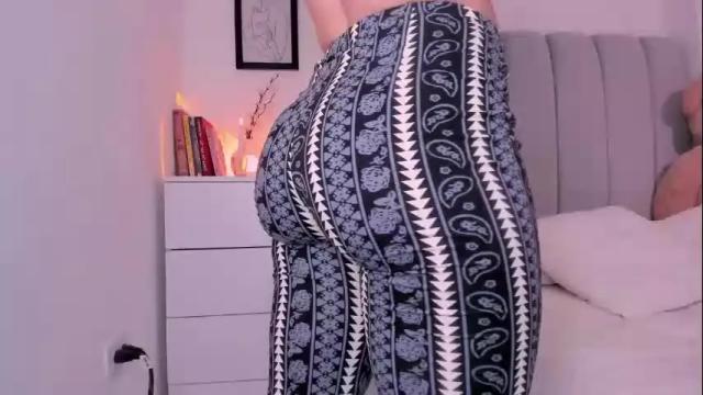 Image 6 of dannahyde Stream on Chaturbate on 10 days ago