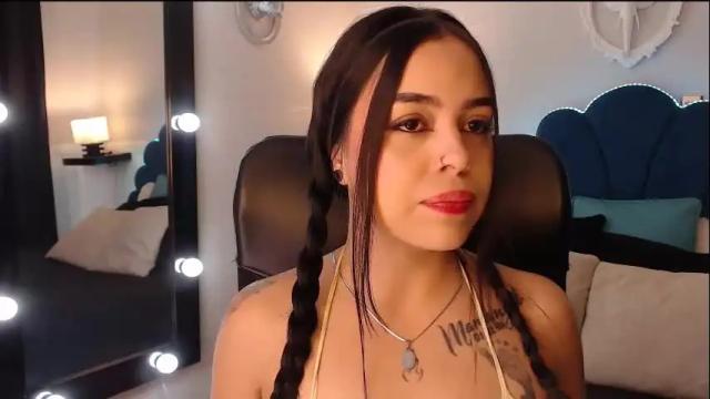 Image 8 of dannialeia Stream on Chaturbate on 8 months ago