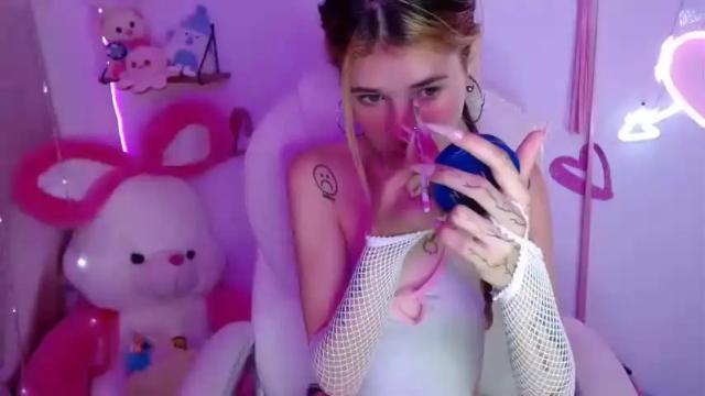 Image 2 of dannycandyy Stream on Chaturbate on 16 months ago