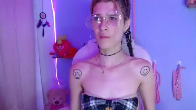 Image 12 of dannycandyy Stream on Chaturbate on 15 months ago