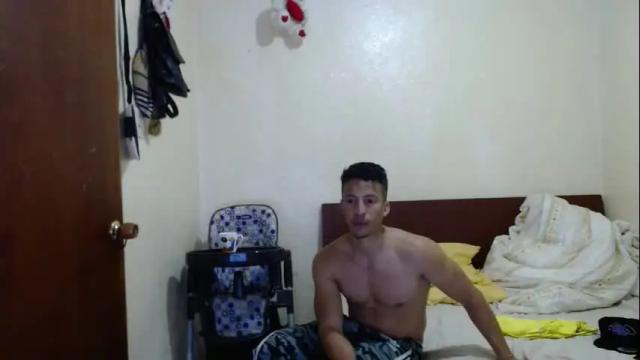 Image 4 of dannyhothot Stream on Chaturbate on 1 month ago