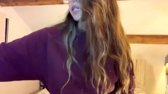 Image 4 of dany__vell Stream on Chaturbate on 23 months ago