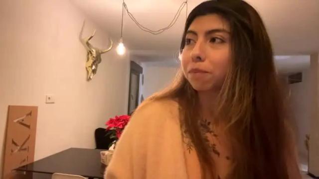 Image 2 of dany__vell Stream on Chaturbate on 23 months ago