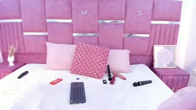 Image 3 of danysweet_ Stream on Chaturbate on 13 months ago