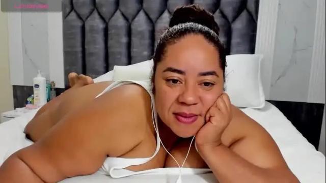 Image 3 of daphaineex Stream on Chaturbate on 2 months ago