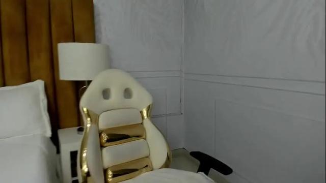 Image 2 of daphne81_ Stream on Chaturbate on 1 month ago