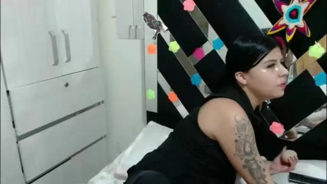 Image 6 of daphne877046 Stream on Chaturbate on 8 days ago