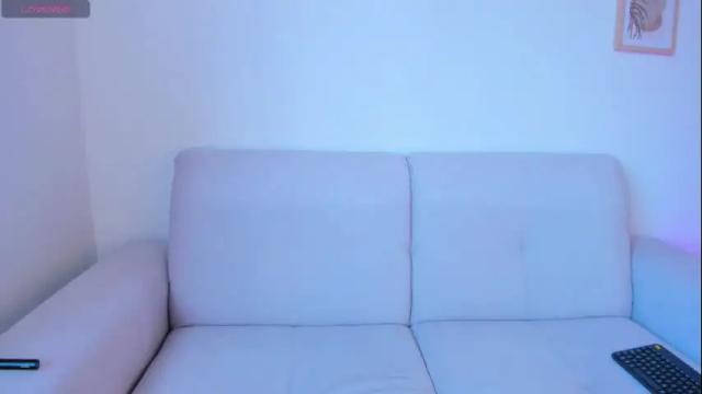 Image 7 of daphne_cooper1 Stream on Chaturbate on 5 months ago