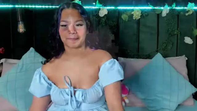 Image 6 of daphne_ferrer Stream on Chaturbate on 20 months ago