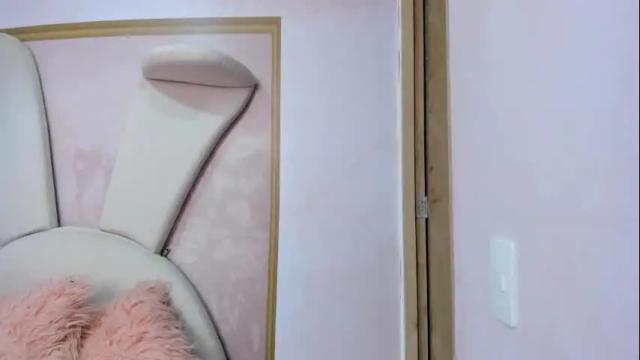 Thumbnail 3, daphne_fox_'s Stream at Chaturbate, 1 month ago
