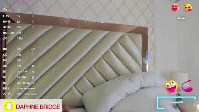 Image 2 of daphnebridge Stream on Chaturbate on 1 month ago