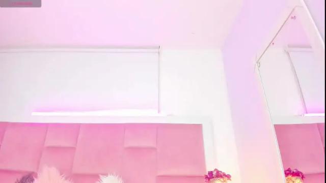 Image 10 of daphnelloyd Stream on Chaturbate on 1 month ago