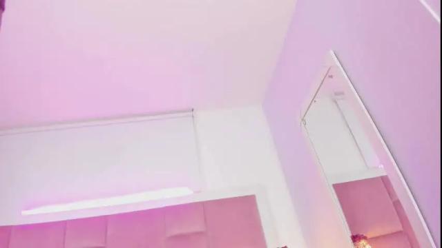 Image 11 of daphnelloyd Stream on Chaturbate on 1 month ago