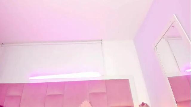 Image 6 of daphnelloyd Stream on Chaturbate on 1 month ago