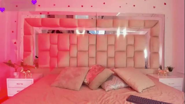 Image 6 of dapnne_ Stream on Chaturbate on 19 days ago