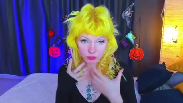 Image 3 of darcy_berglind Stream on Chaturbate on 19 months ago