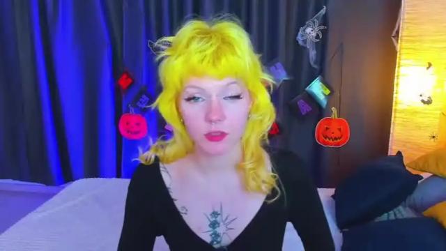 Image 7 of darcy_berglind Stream on Chaturbate on 19 months ago