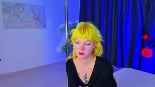 Image 12 of darcy_berglind Stream on Chaturbate on 19 months ago