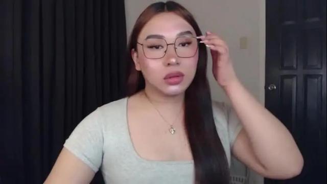 Image 2 of darcy_world Stream on Chaturbate on 3 months ago