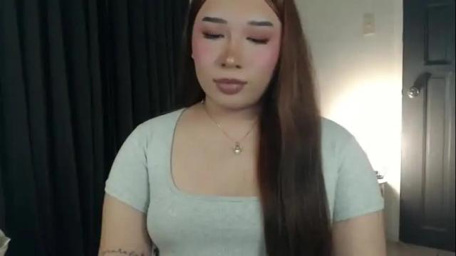 Image 3 of darcy_world Stream on Chaturbate on 10 days ago