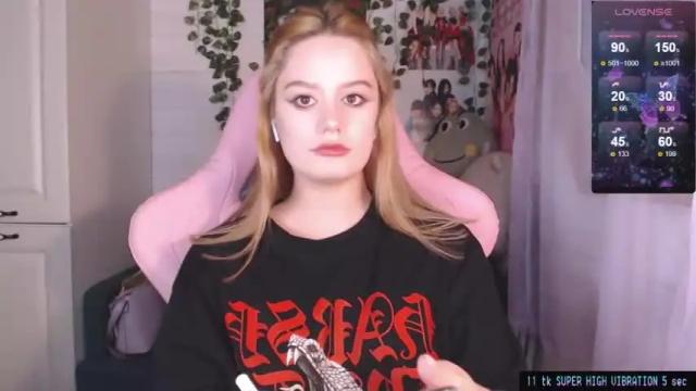 Thumbnail 1, darcyie1ove's Stream at Chaturbate, 14 months ago