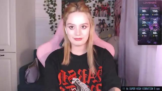 Thumbnail 3, darcyie1ove's Stream at Chaturbate, 14 months ago