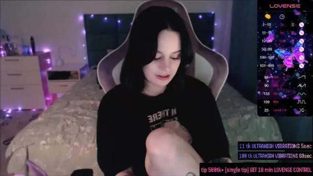 Image 7 of darcyie1ove Stream on Chaturbate on 2 months ago