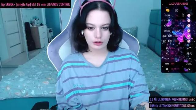 Image 10 of darcyie1ove Stream on Chaturbate on 1 month ago
