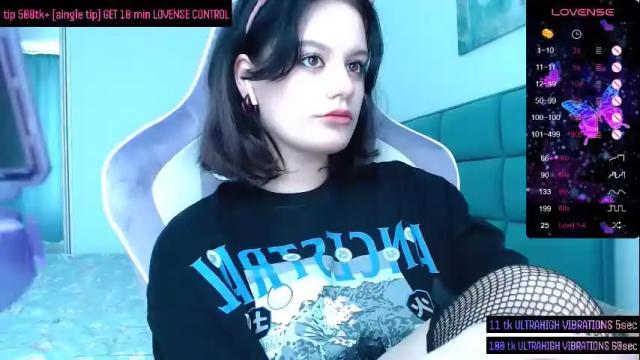 Image 12 of darcyie1ove Stream on Chaturbate on 1 month ago