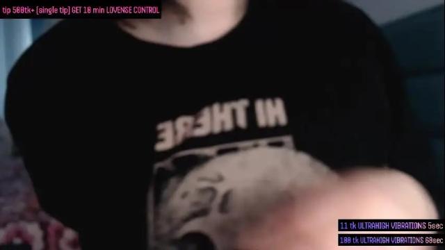 Image 2 of darcyie1ove Stream on Chaturbate on 3 days ago